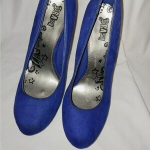 Brash Women's Size 8-1/2 Med Blue Platform Shoe.